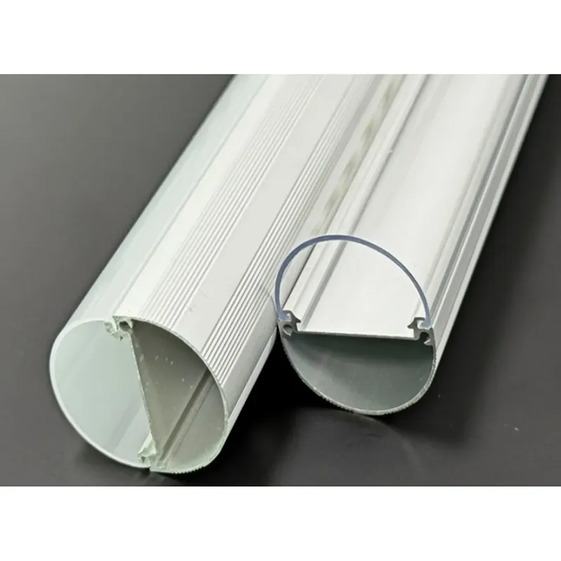 Carcasa lămpii pe cale